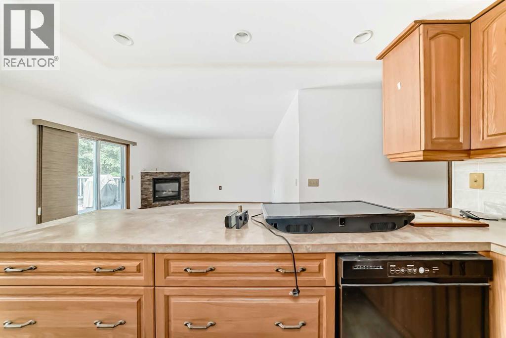 36 Woodside Close NW - photo 5