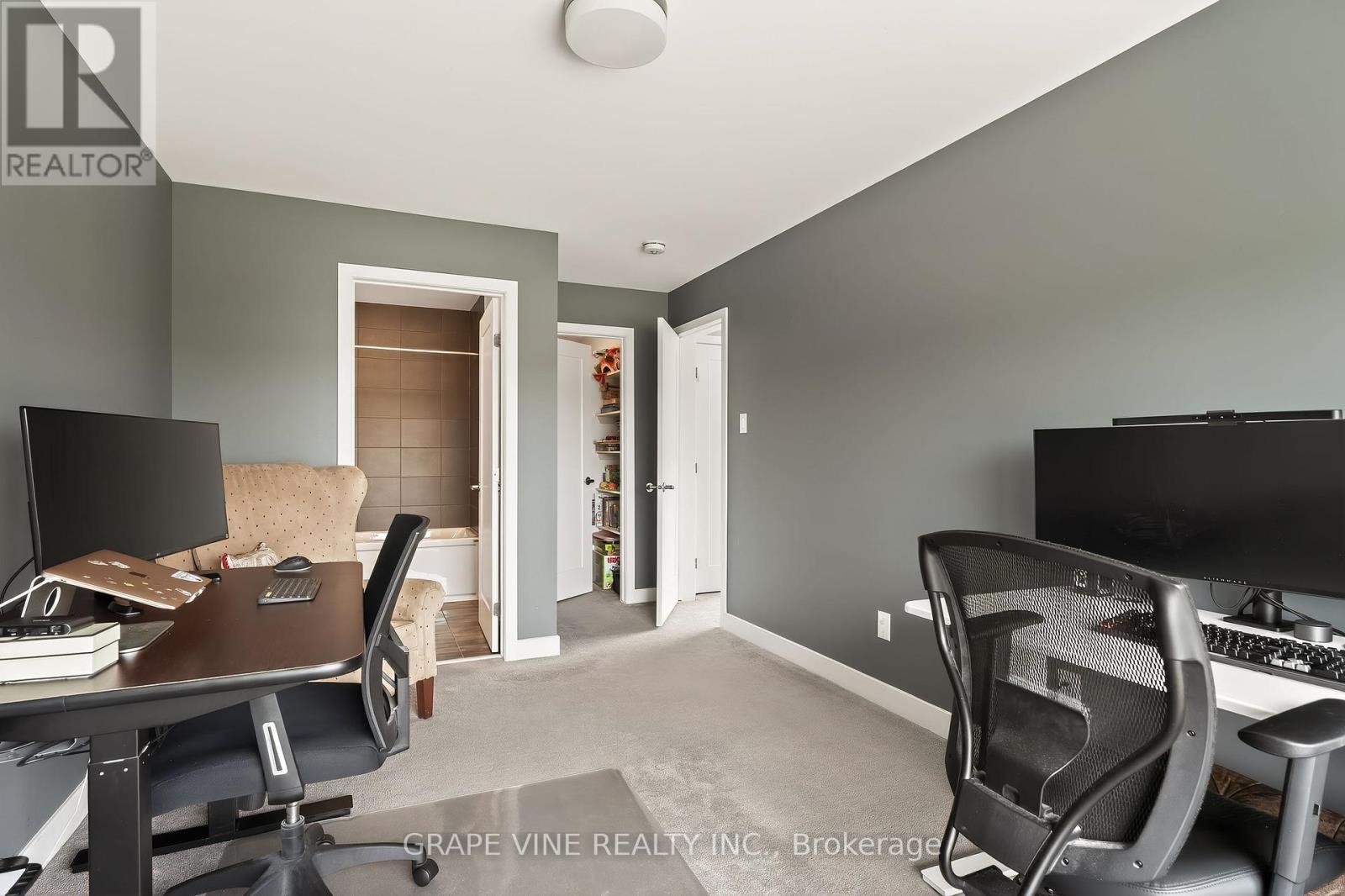 3 Bed, 5 Bath House for Sale in Ottawa – 4802 ABBOTT STREET E, Ottawa – MLS# X13434970 - Image 22