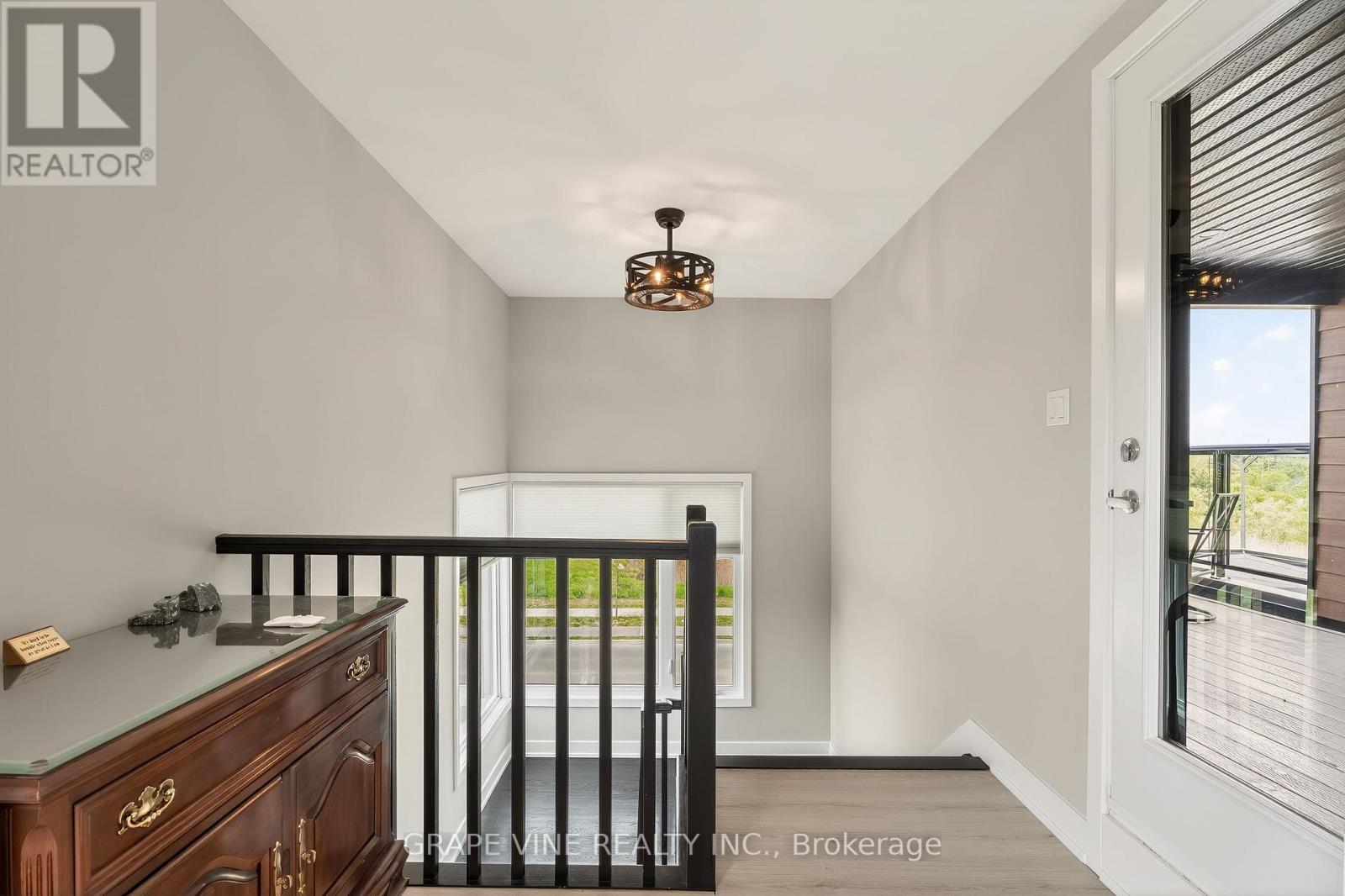 3 Bed, 5 Bath House for Sale in Ottawa – 4802 ABBOTT STREET E, Ottawa – MLS# X13434970 - Image 29