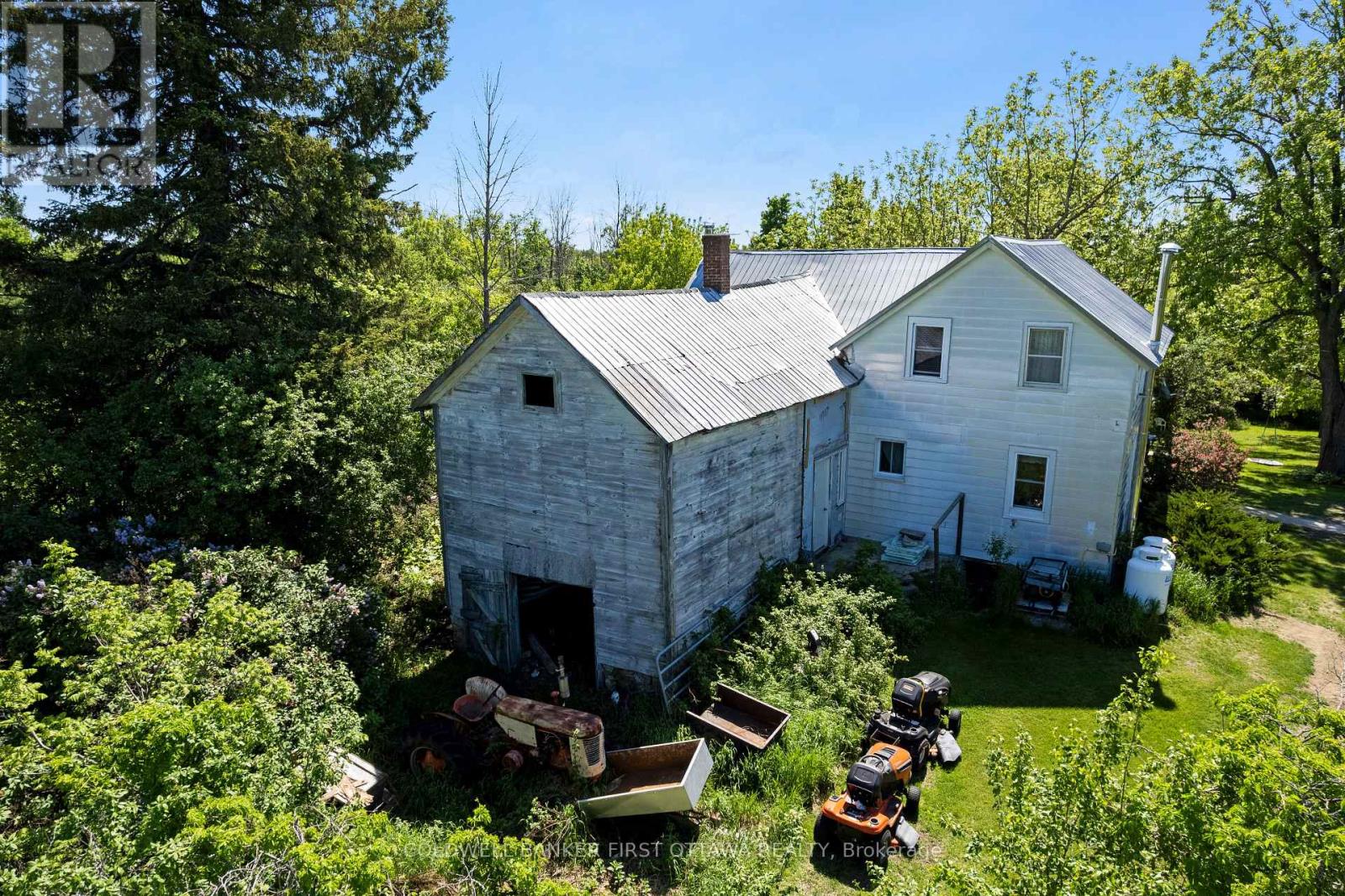 400 BUTTERMILK HILL ROAD - Image 3