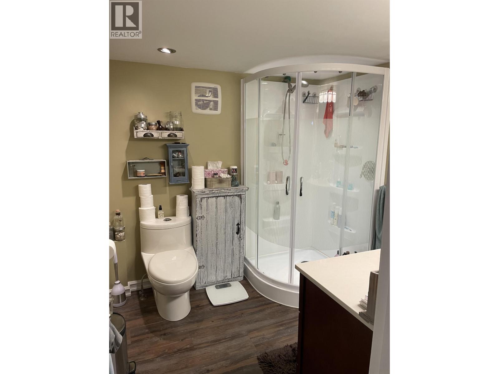 712 TAYLOR STREET - 17
