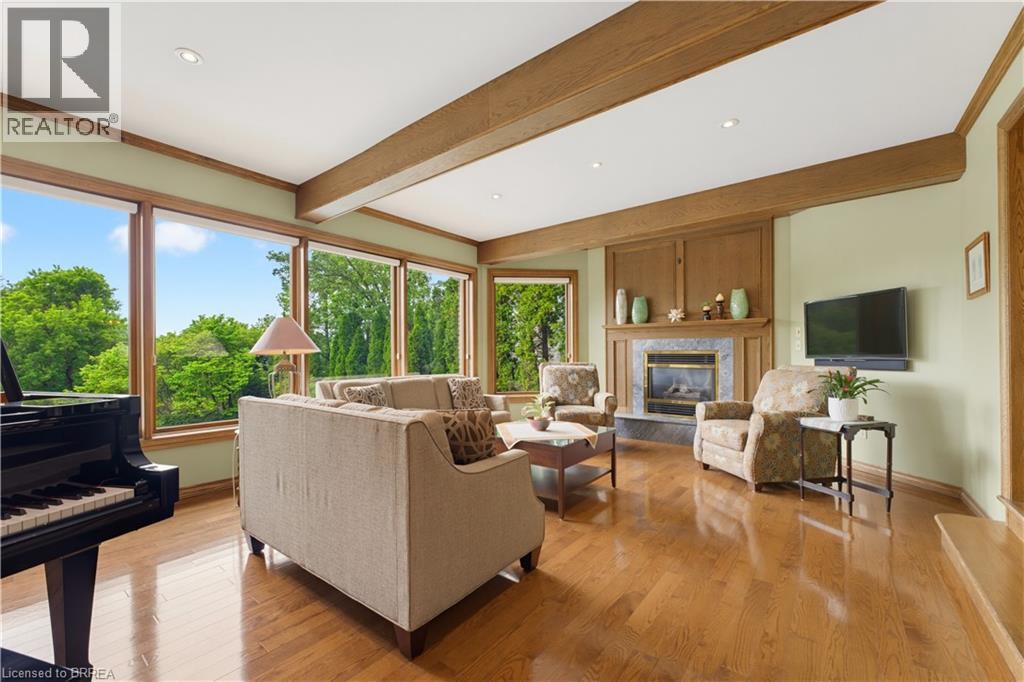 114 JEROME PARK Drive - 4