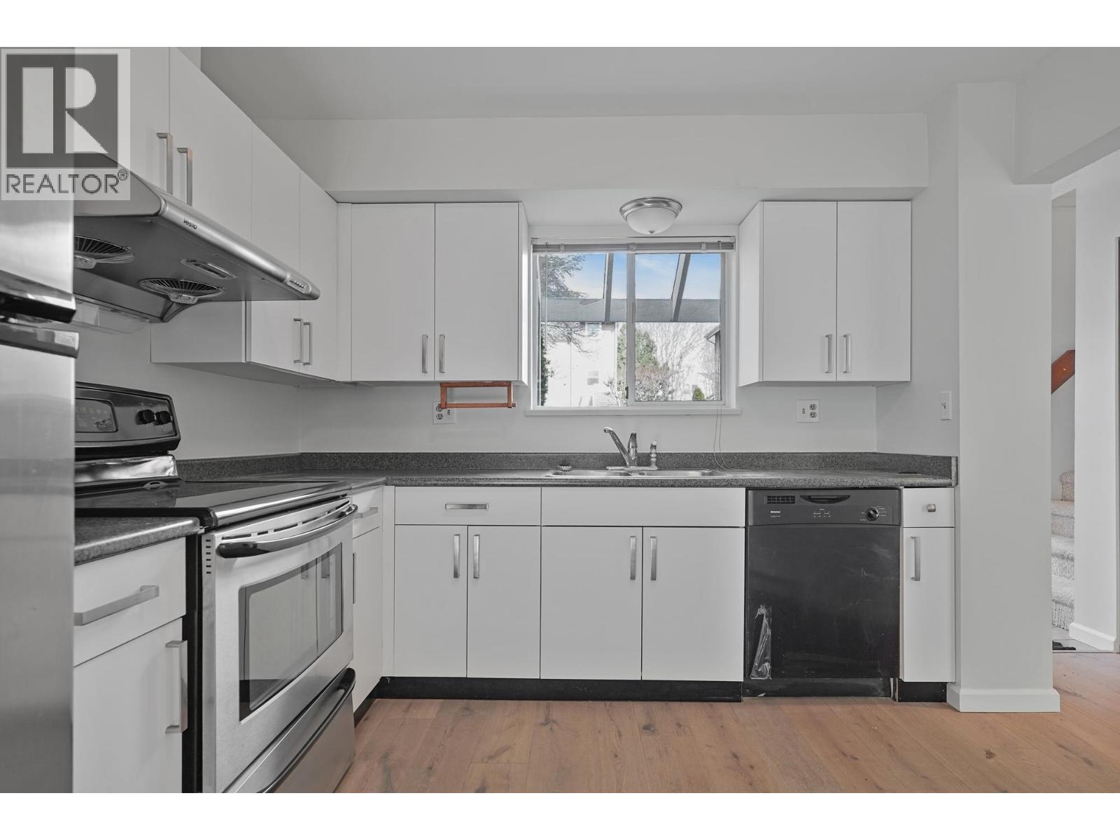 17 7400 MINORU BOULEVARD, Richmond