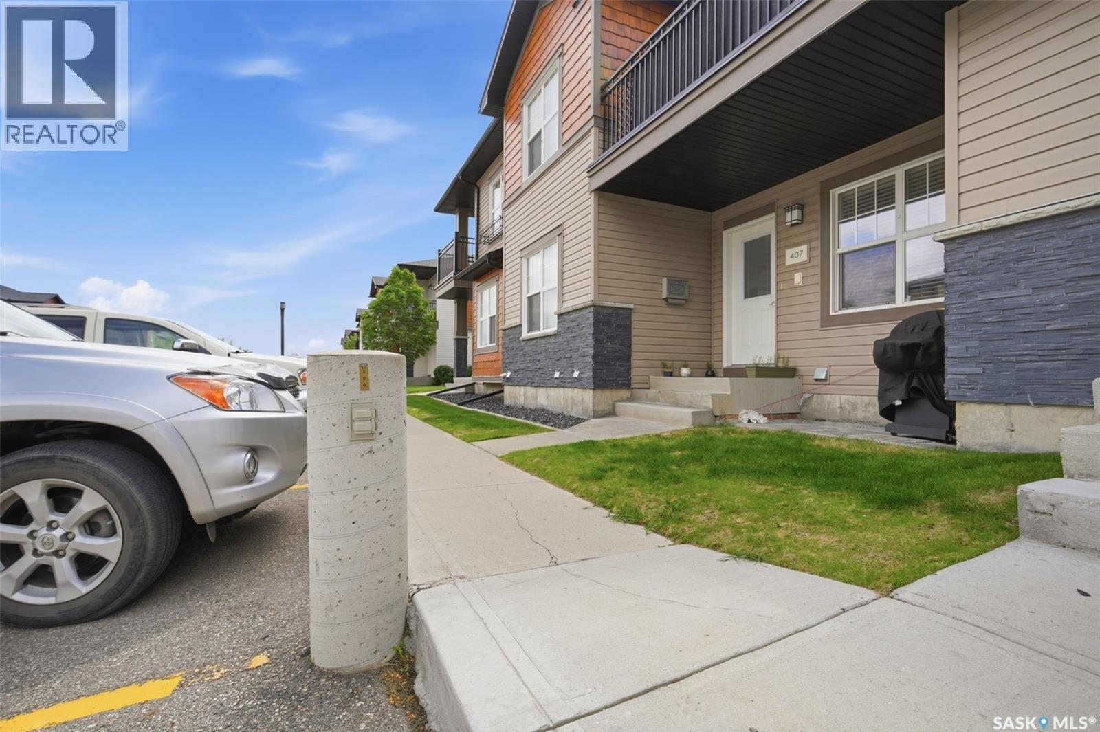 409 1015 Patrick CRESCENT — photo 24