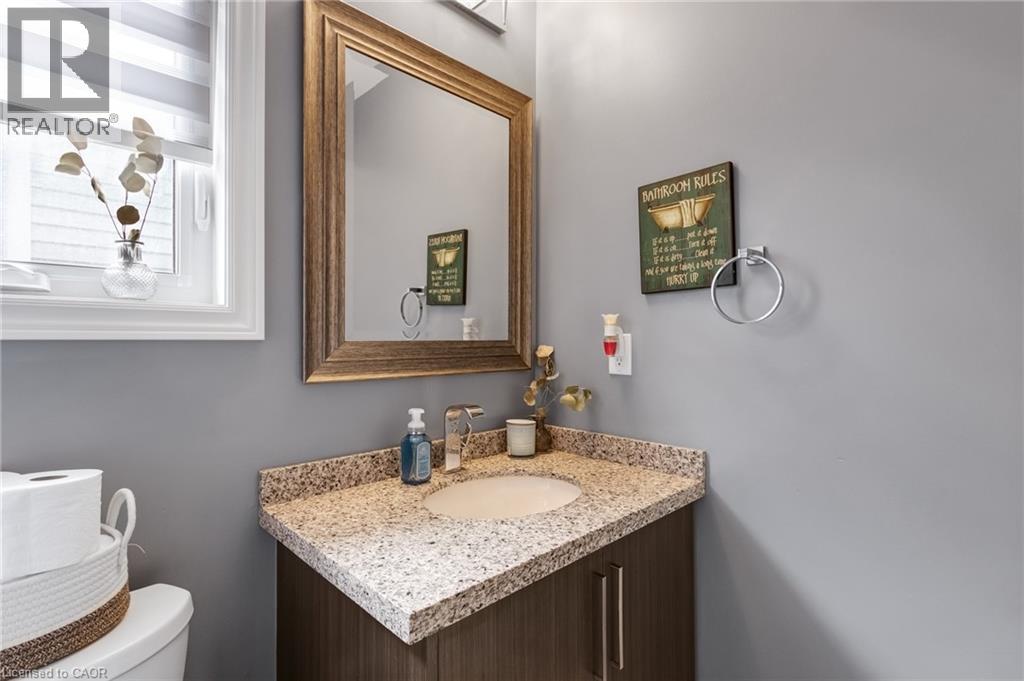 688 DUNN Avenue - 28