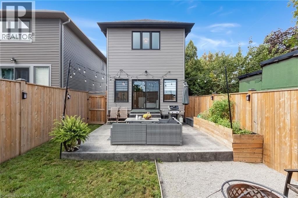 688 DUNN Avenue - 45