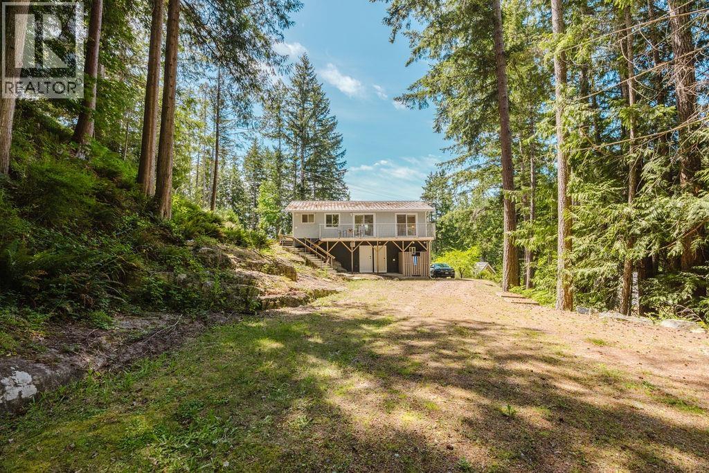 5079 ELLIOT ROAD, Pender Harbour