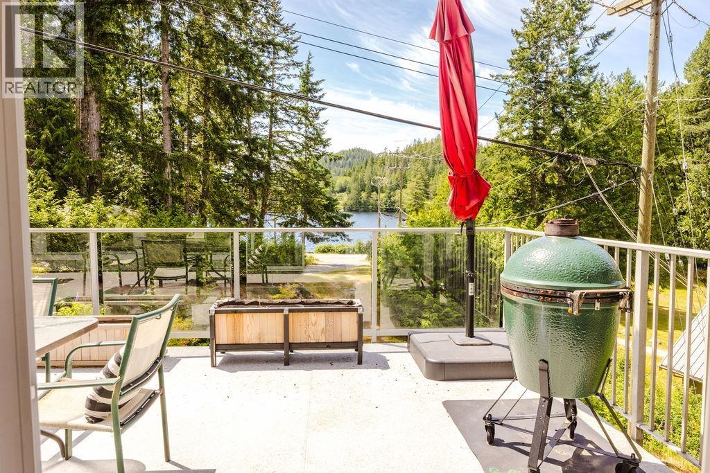 5079 ELLIOT ROAD, Pender Harbour