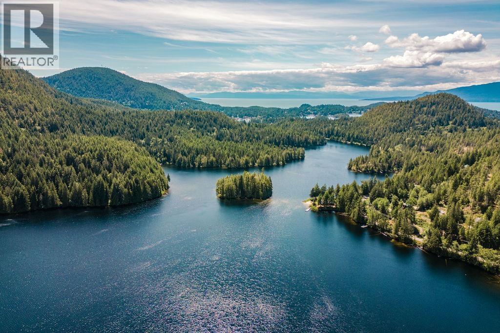 5079 ELLIOT ROAD, Pender Harbour