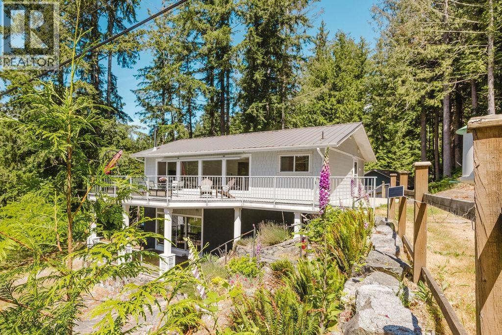 5079 ELLIOT ROAD, Pender Harbour
