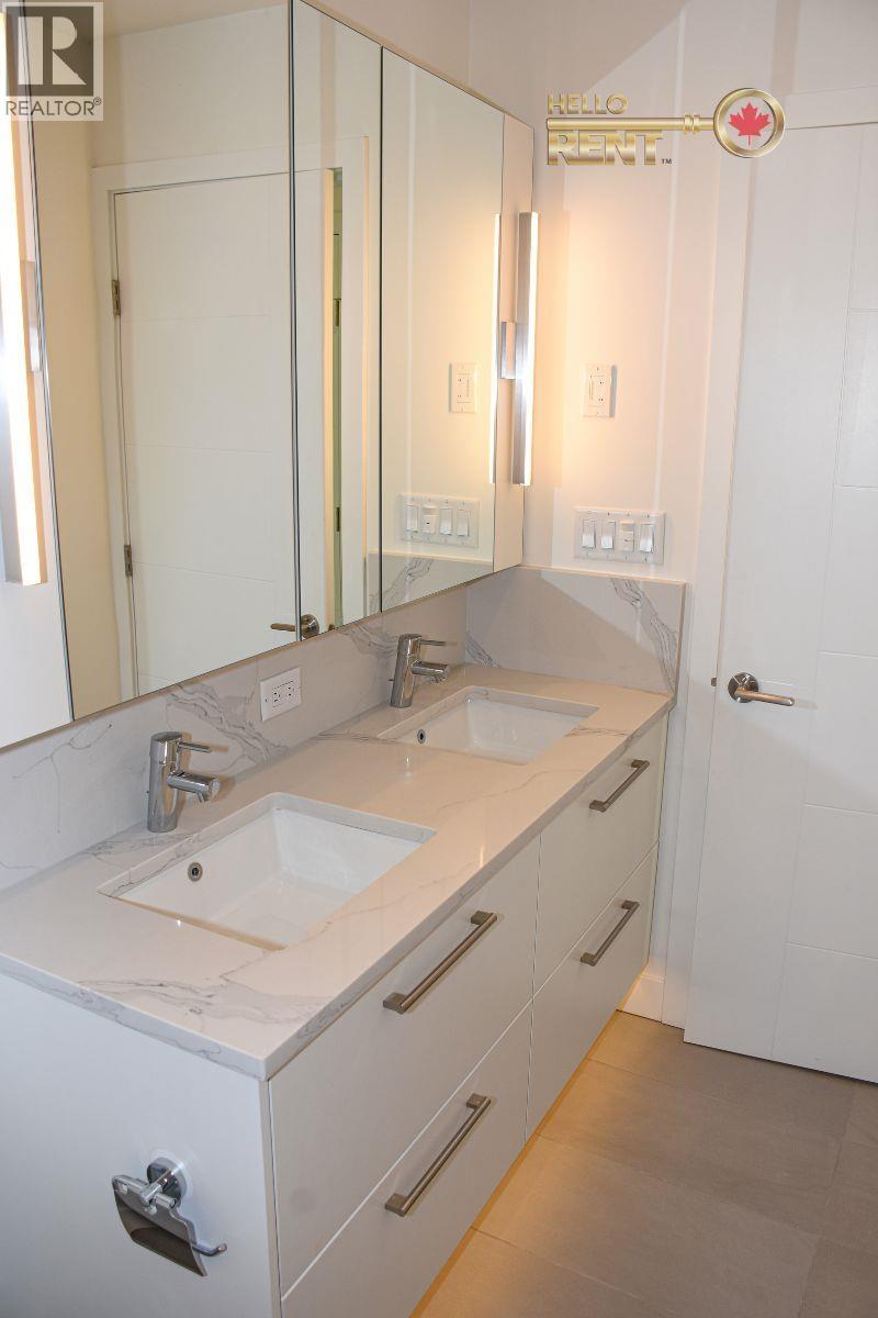 259 2035 GLENAIRE DRIVE, North Vancouver