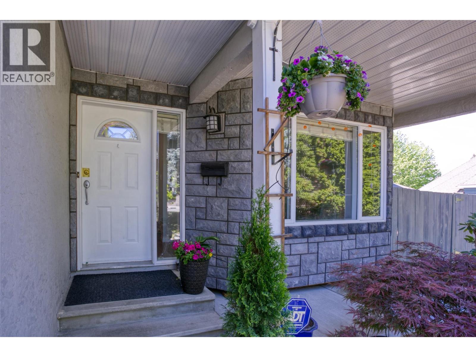515 Sarsons Road - 52
