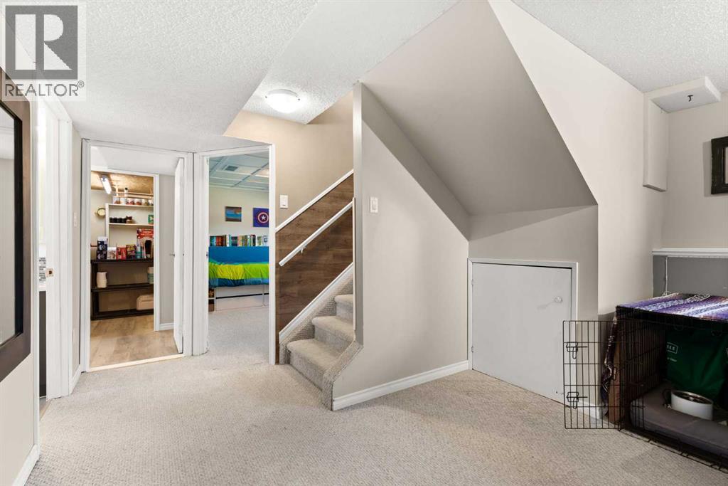 456 Sissons Crescent SE — photo 19