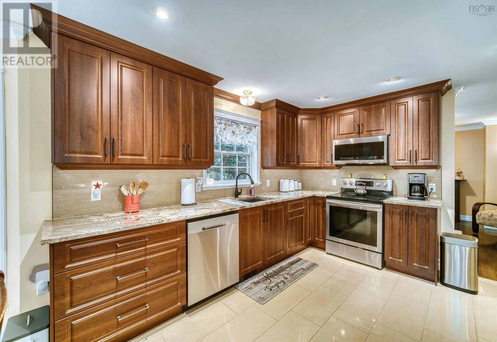 20 Perry Court - 23