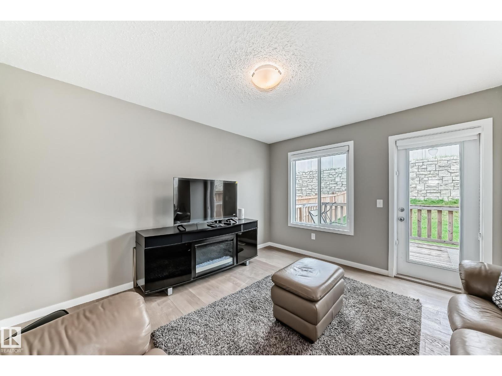 893 Ebbers Crescent NW — photo 16
