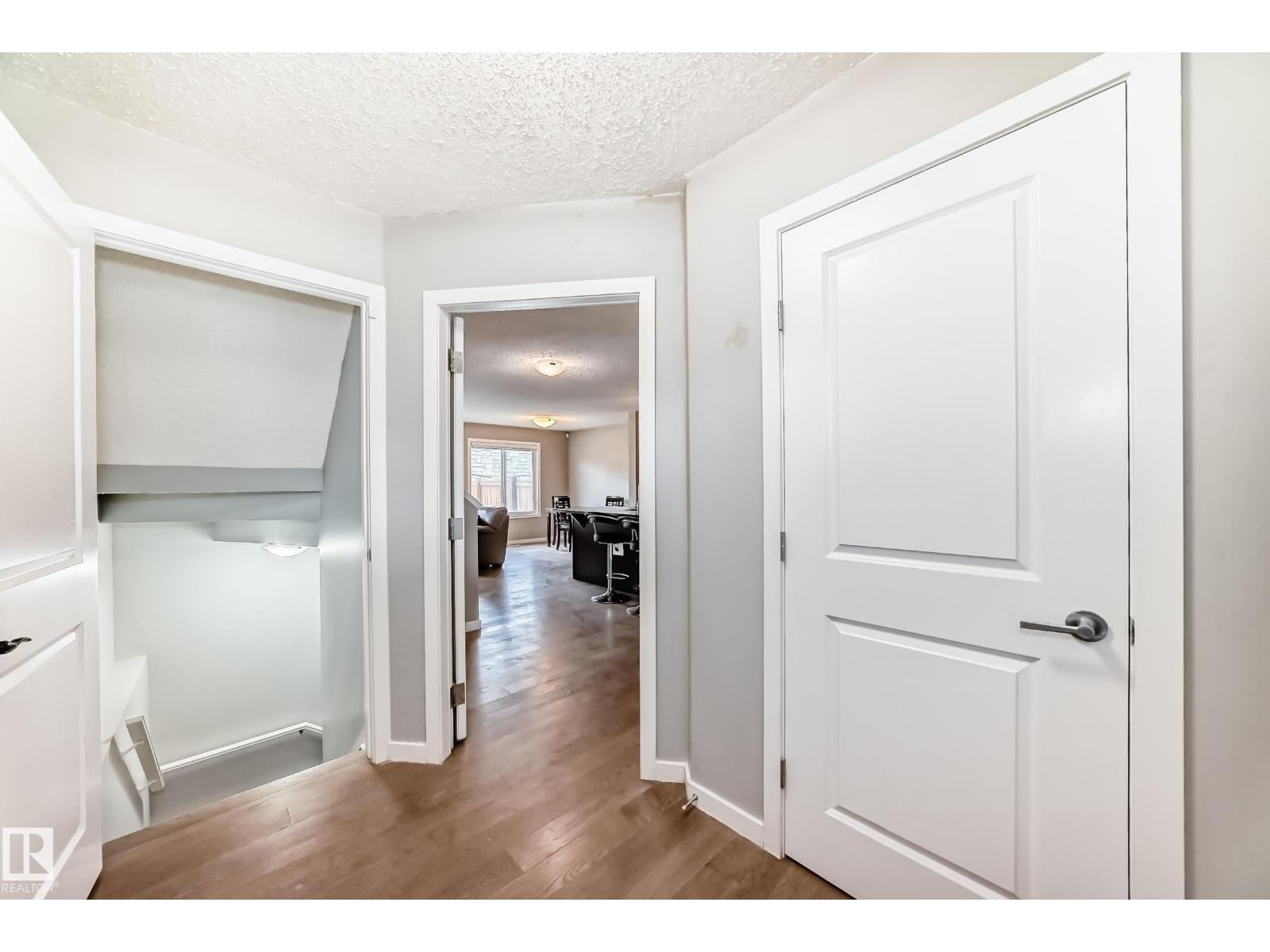 893 Ebbers Crescent NW — photo 25