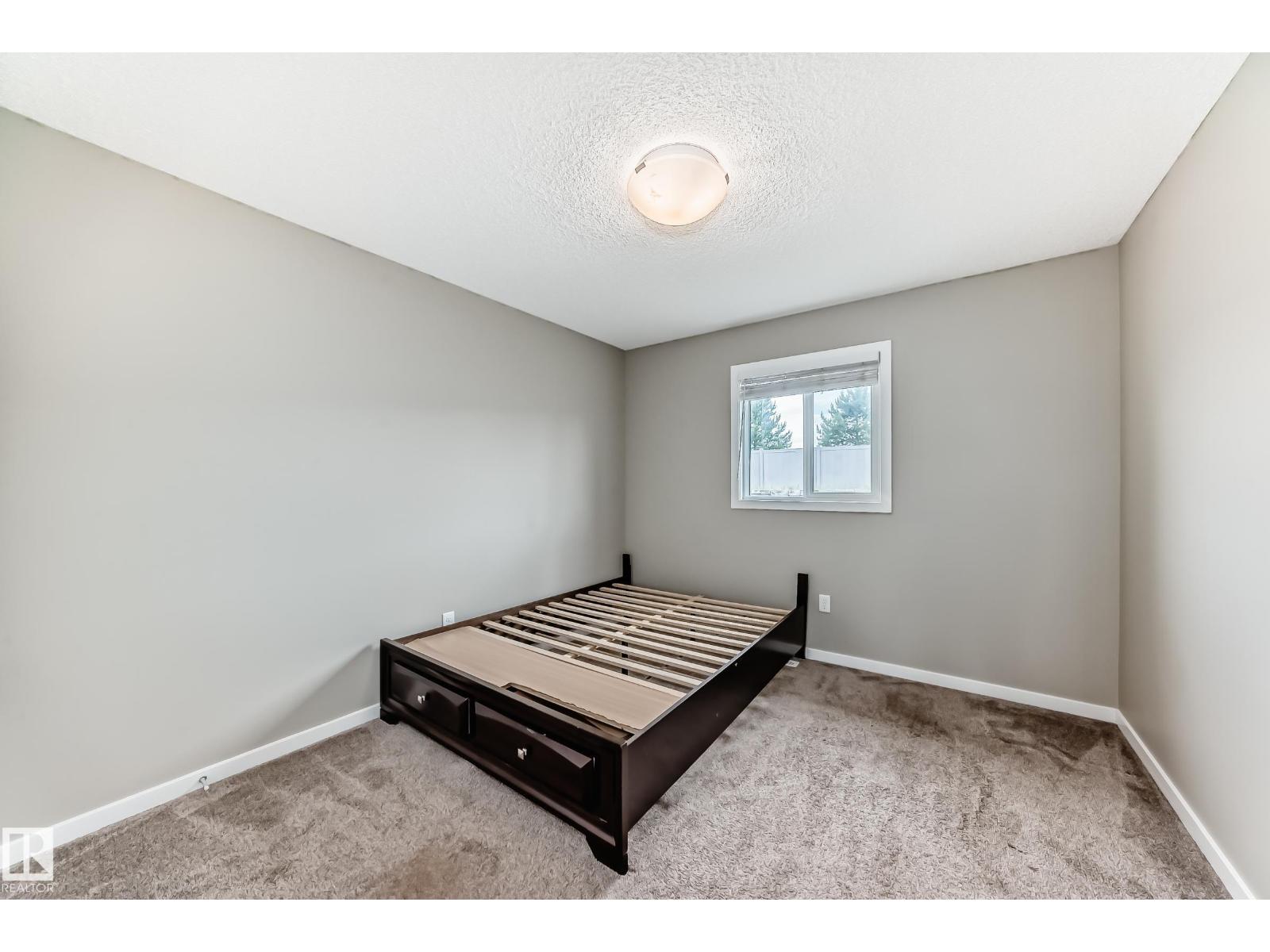 893 Ebbers Crescent NW — photo 33