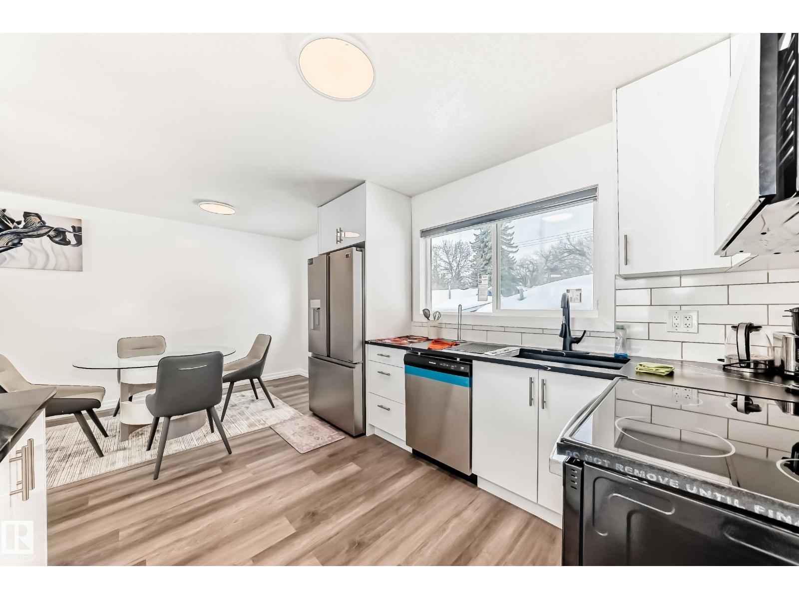 893 Ebbers Crescent NW - photo 5
