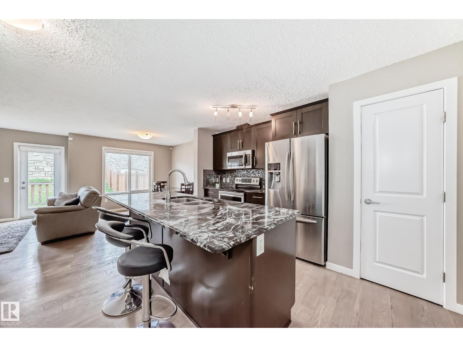 893 Ebbers Crescent NW — photo 6