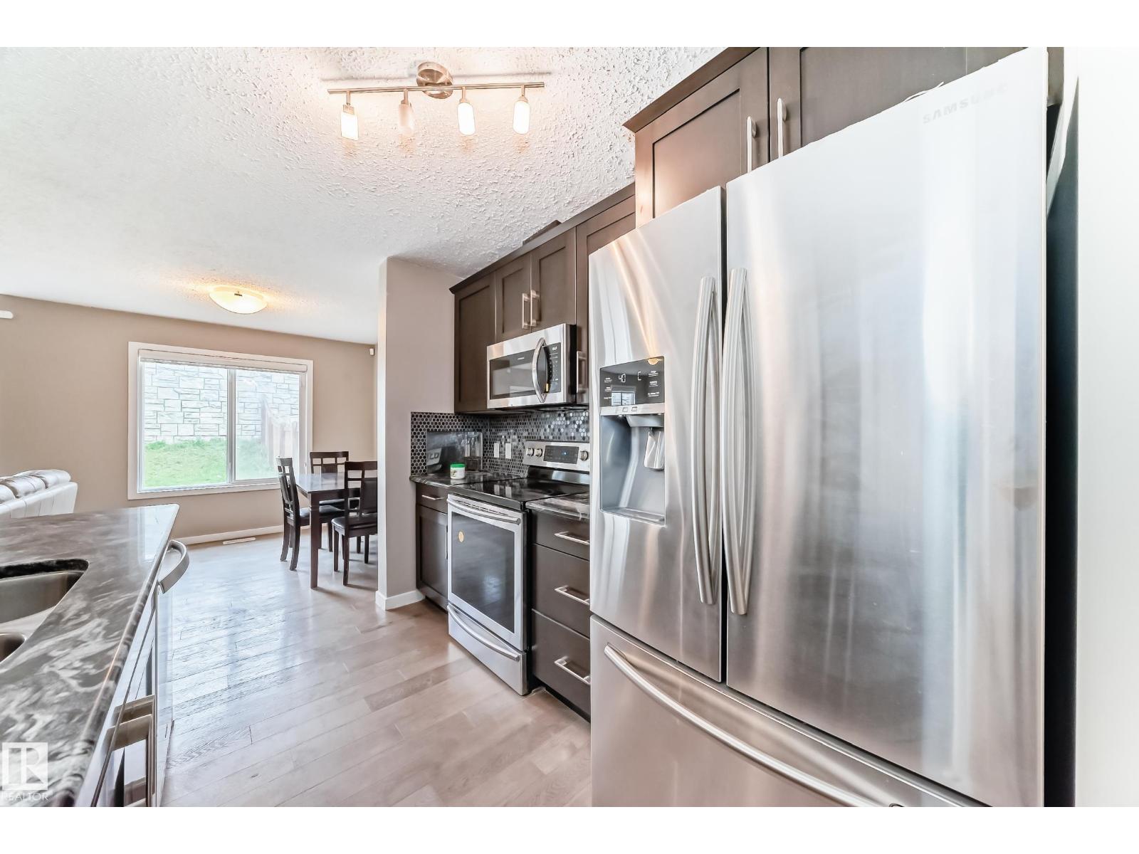 893 Ebbers Crescent NW — photo 7