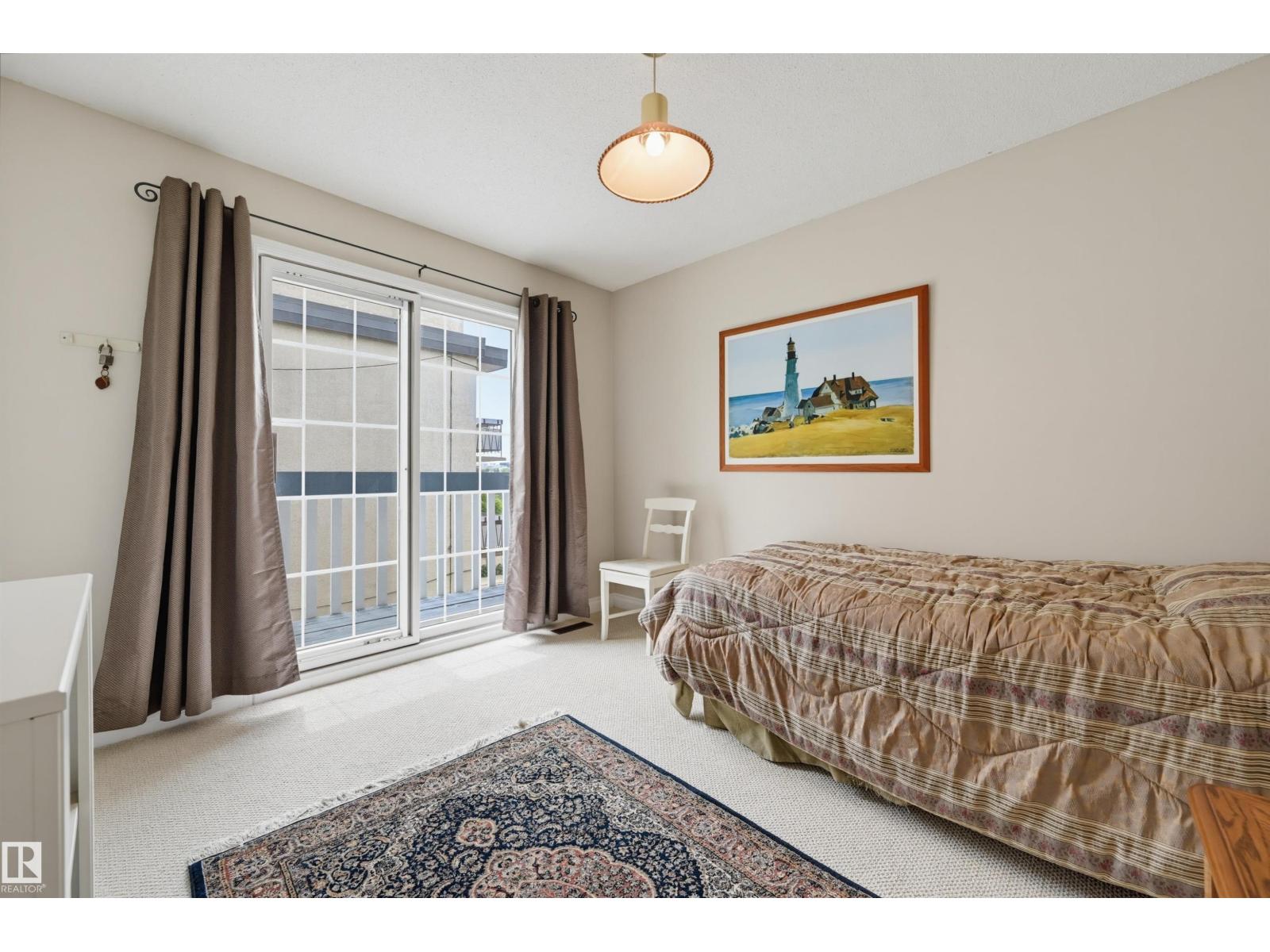 11107 98 AV NW - 25