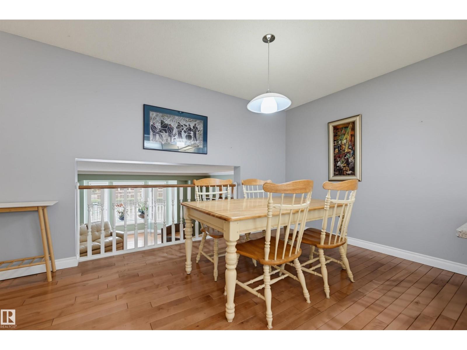 11107 98 AV NW - 9