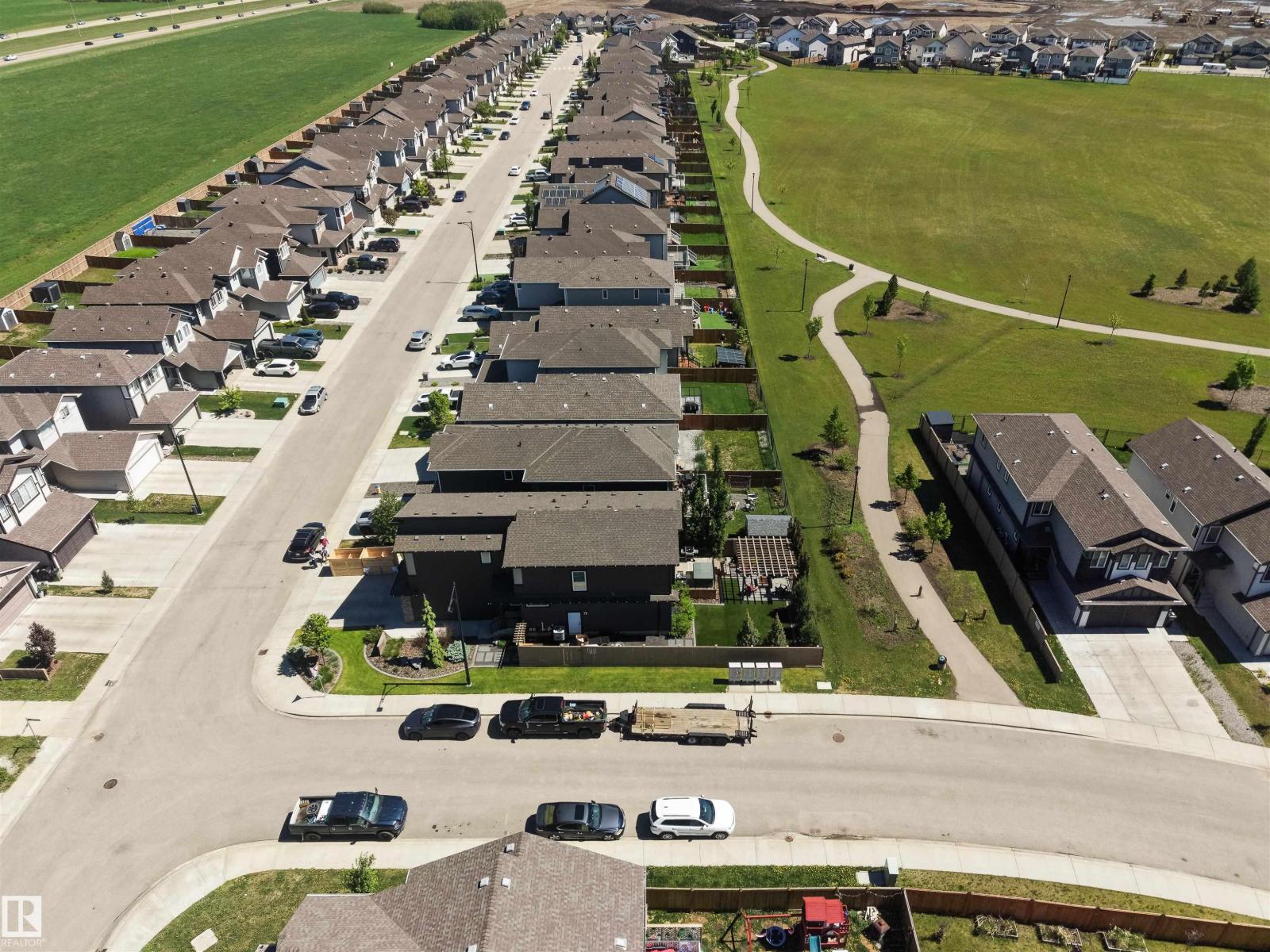 12171 177 AV NW - 50