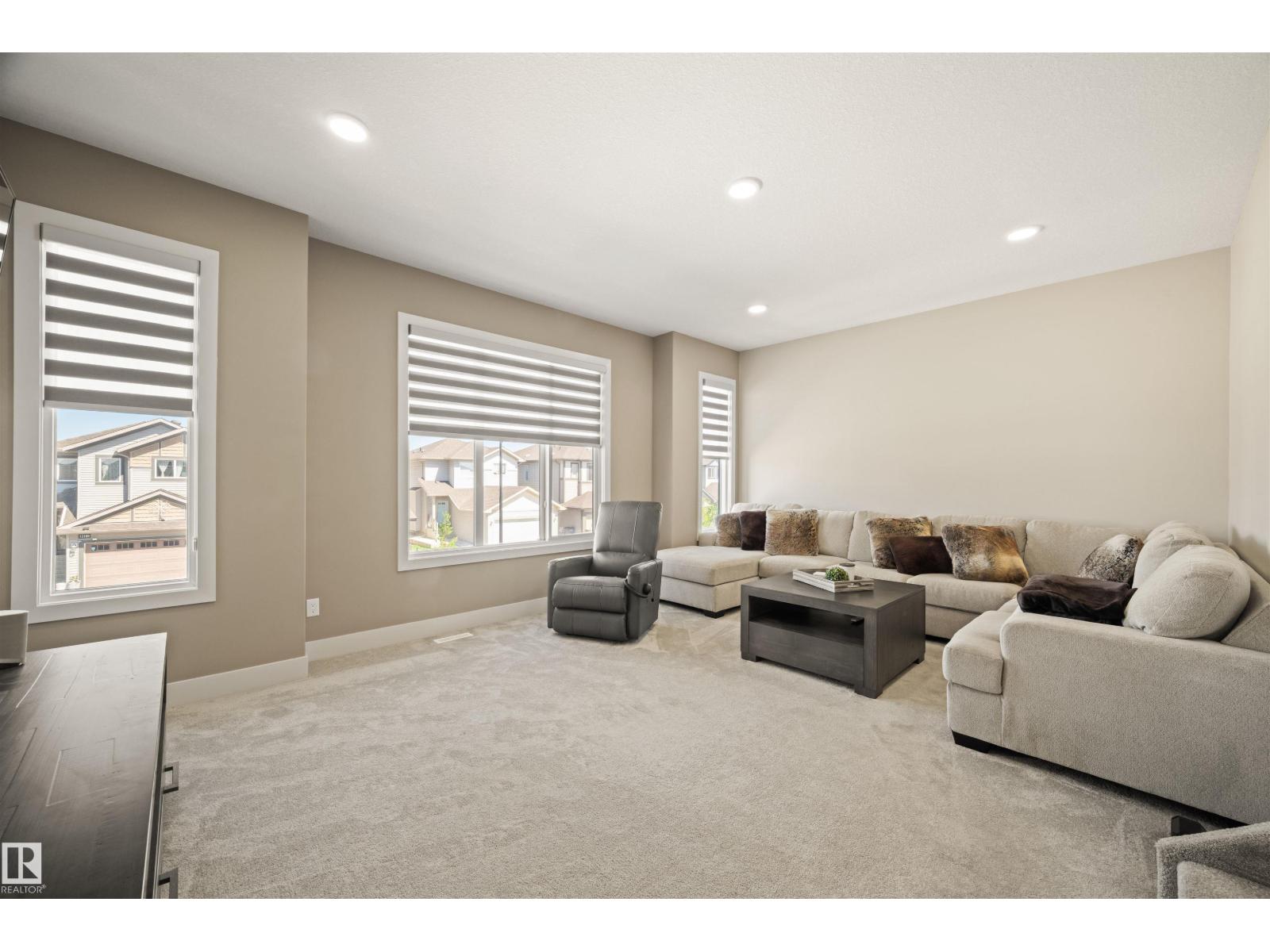 12171 177 AV NW - 23