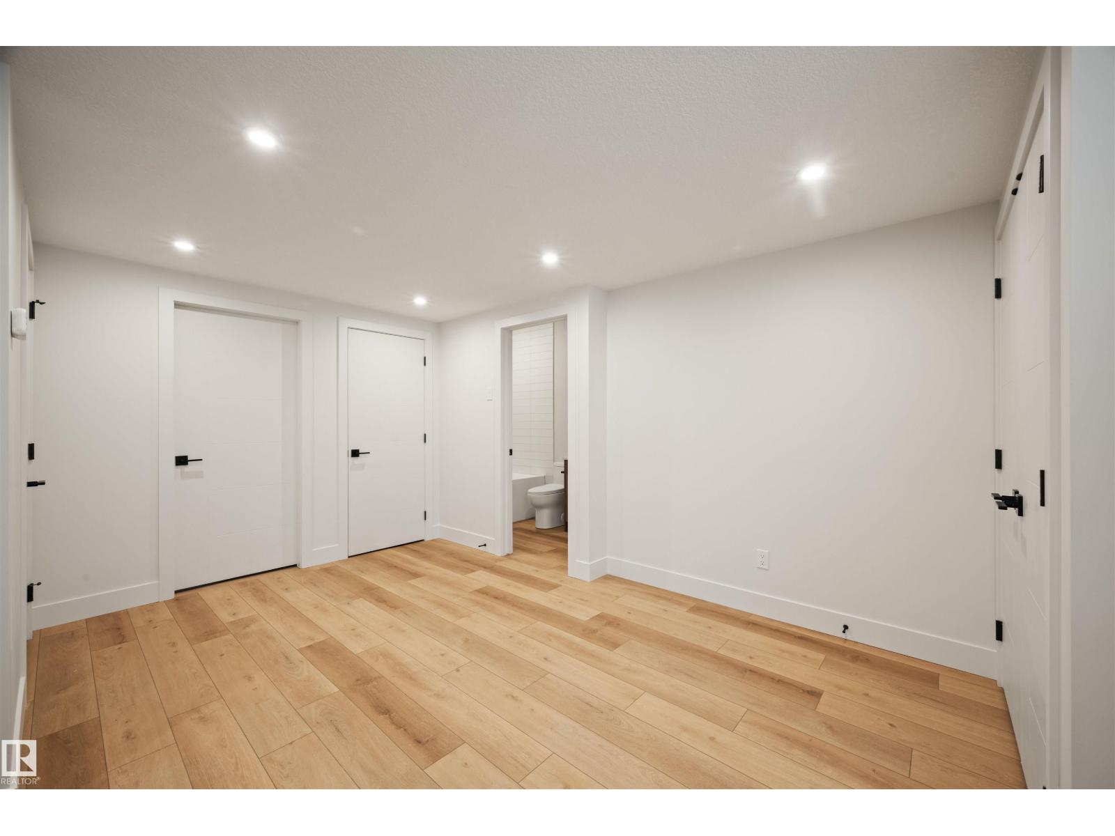 12171 177 AV NW - 31