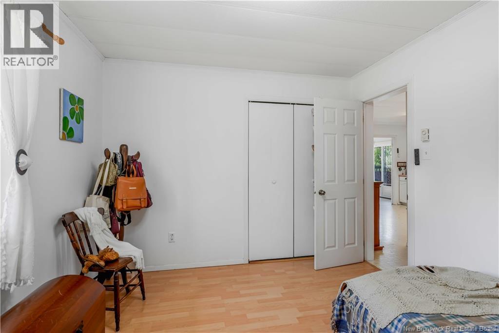 80 Waugh Road - 17