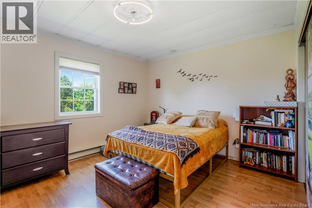 80 Waugh Road - 20