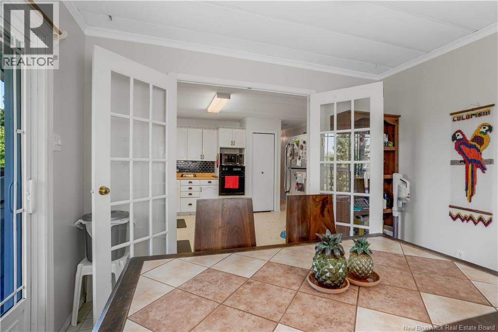80 Waugh Road - 15