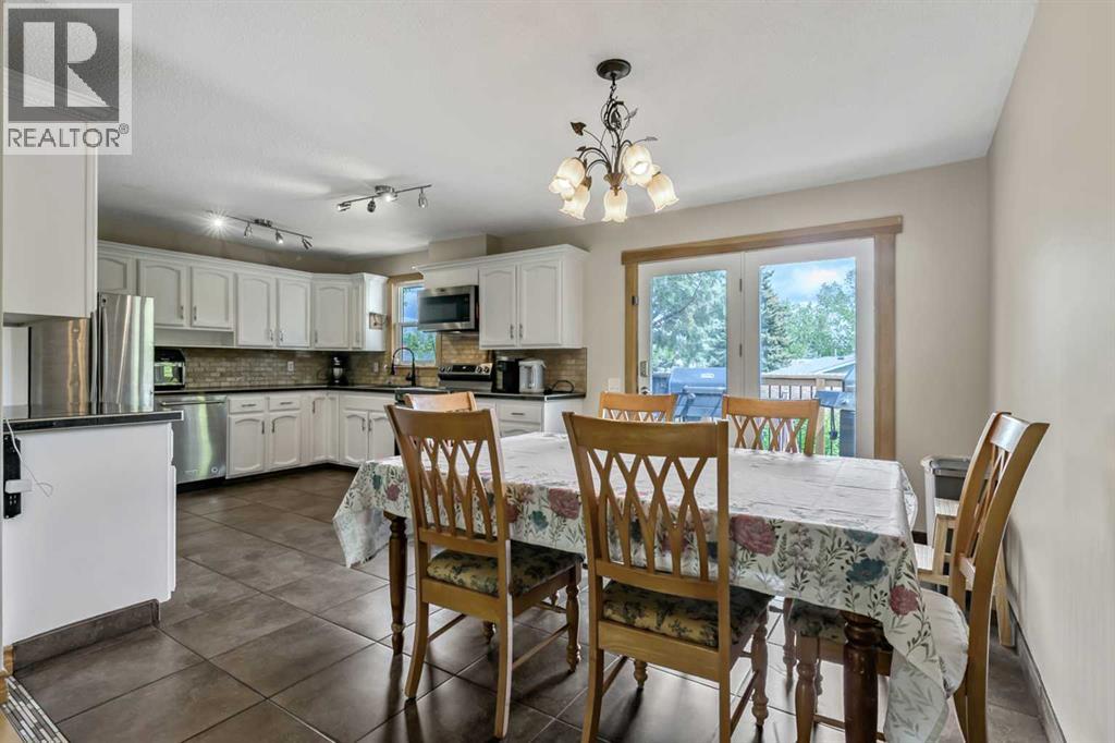 12 Robinson Drive — photo 11