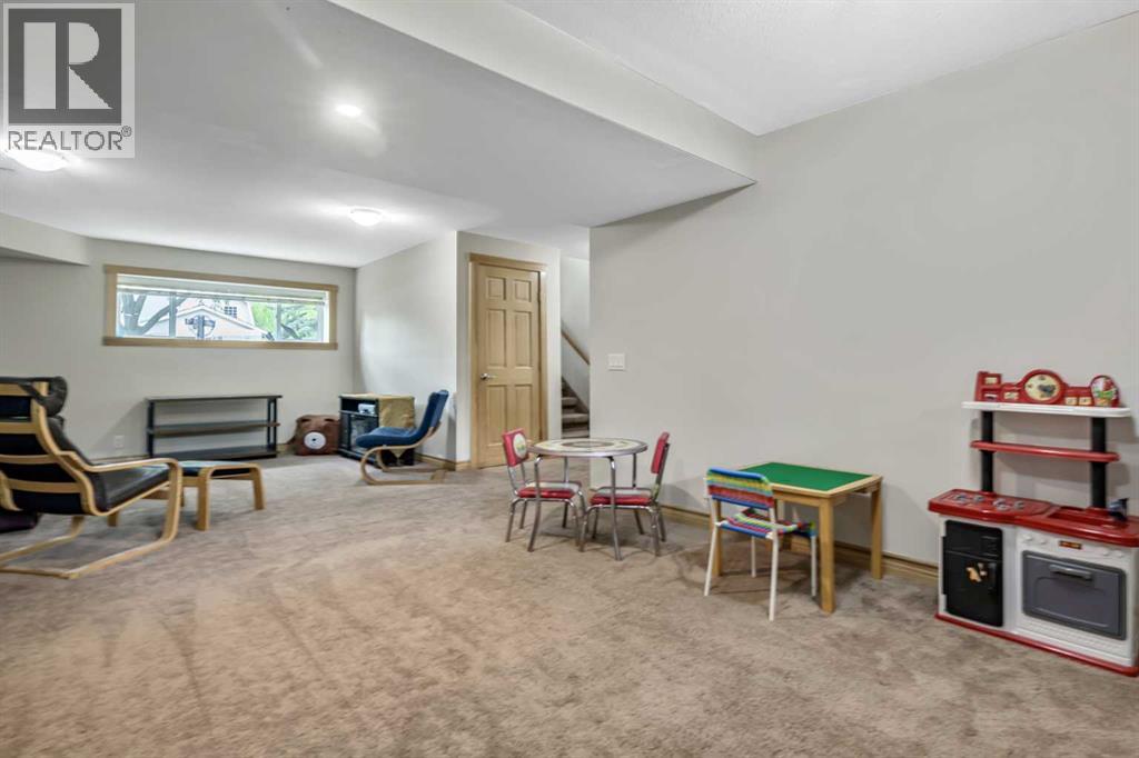 12 Robinson Drive — photo 31