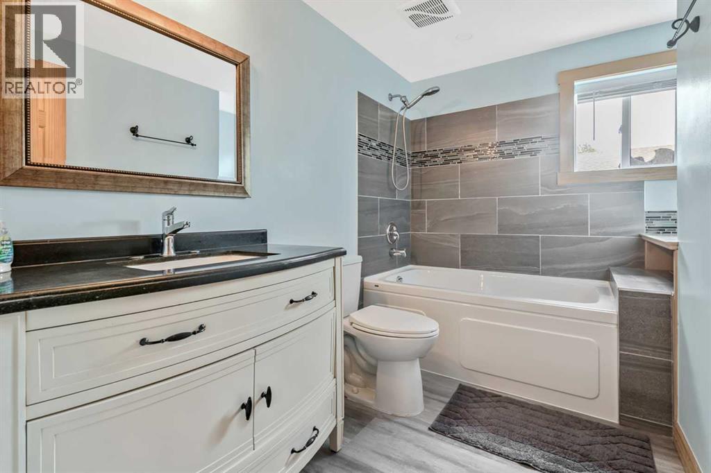 12 Robinson Drive — photo 40