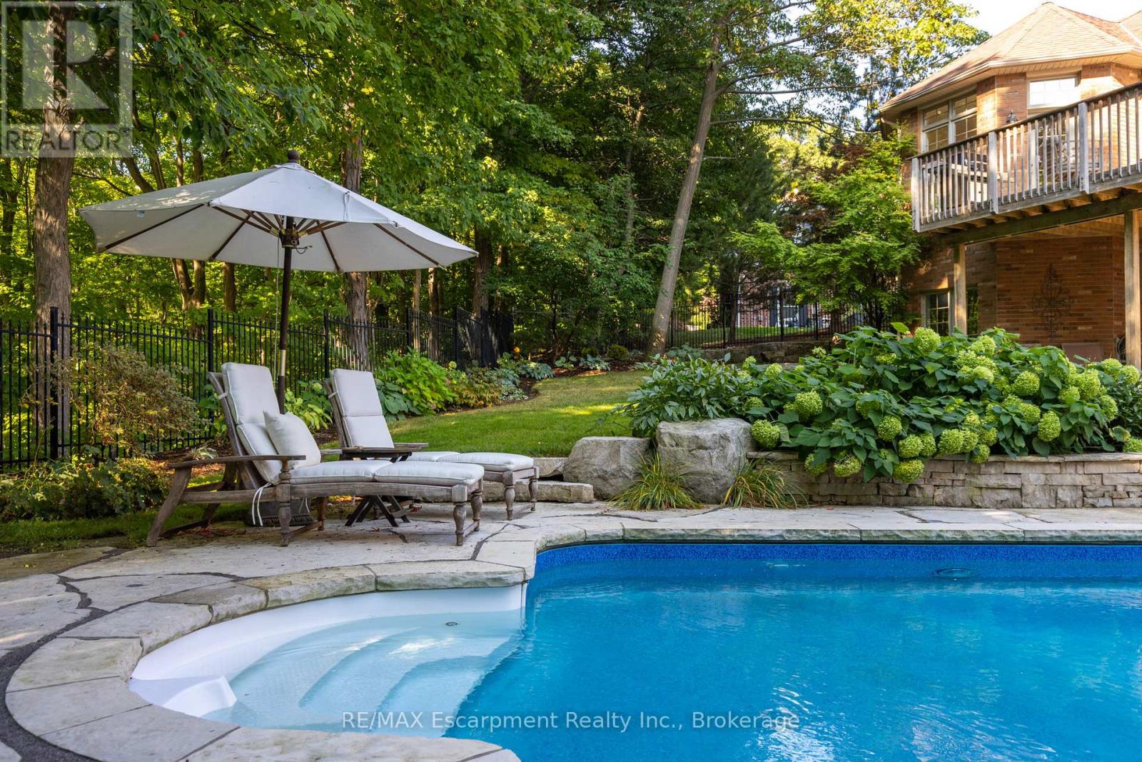 1285 BEAUFORT DRIVE - 31