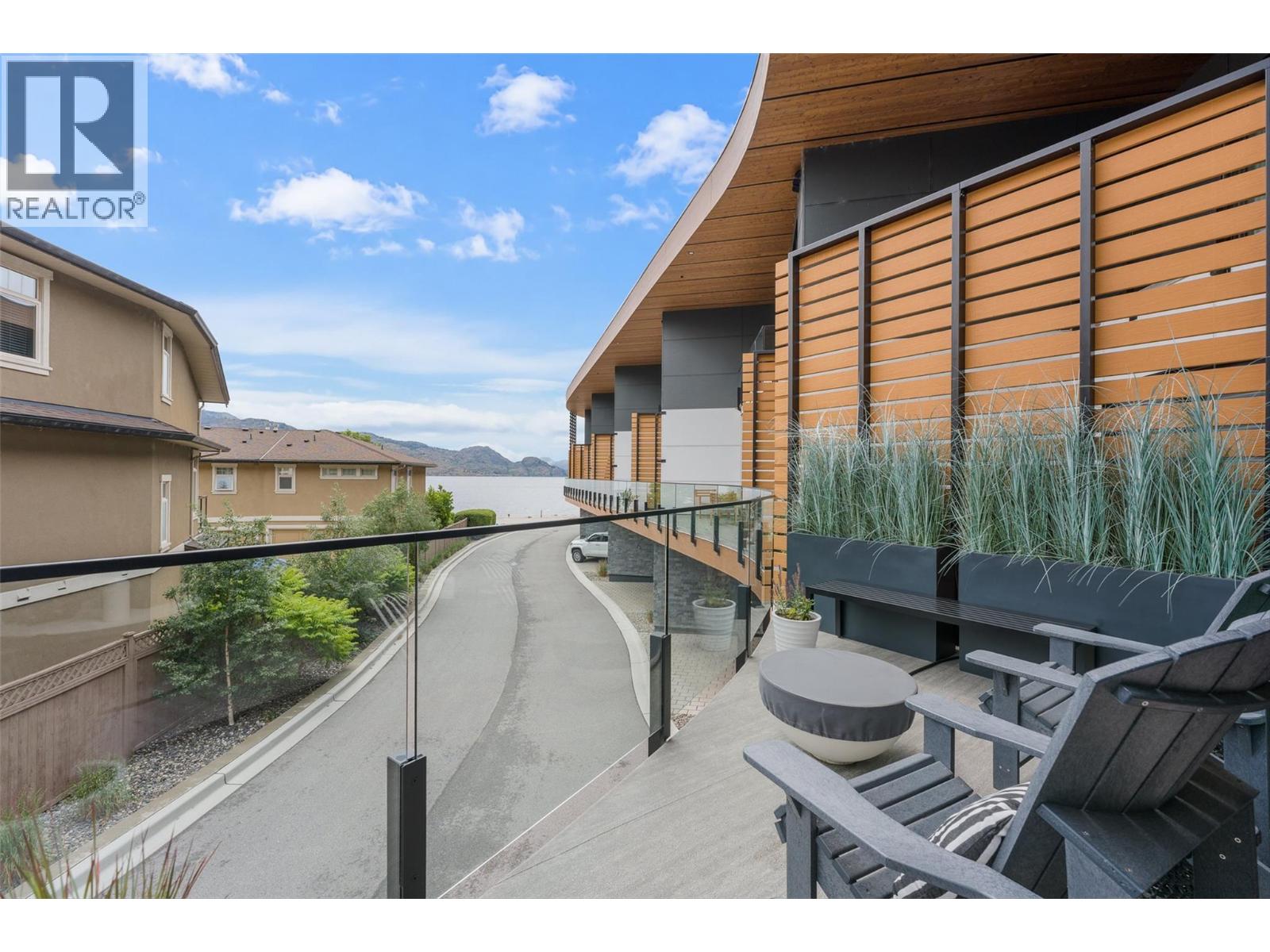 4364 Beach Avenue Unit# 7, Peachland