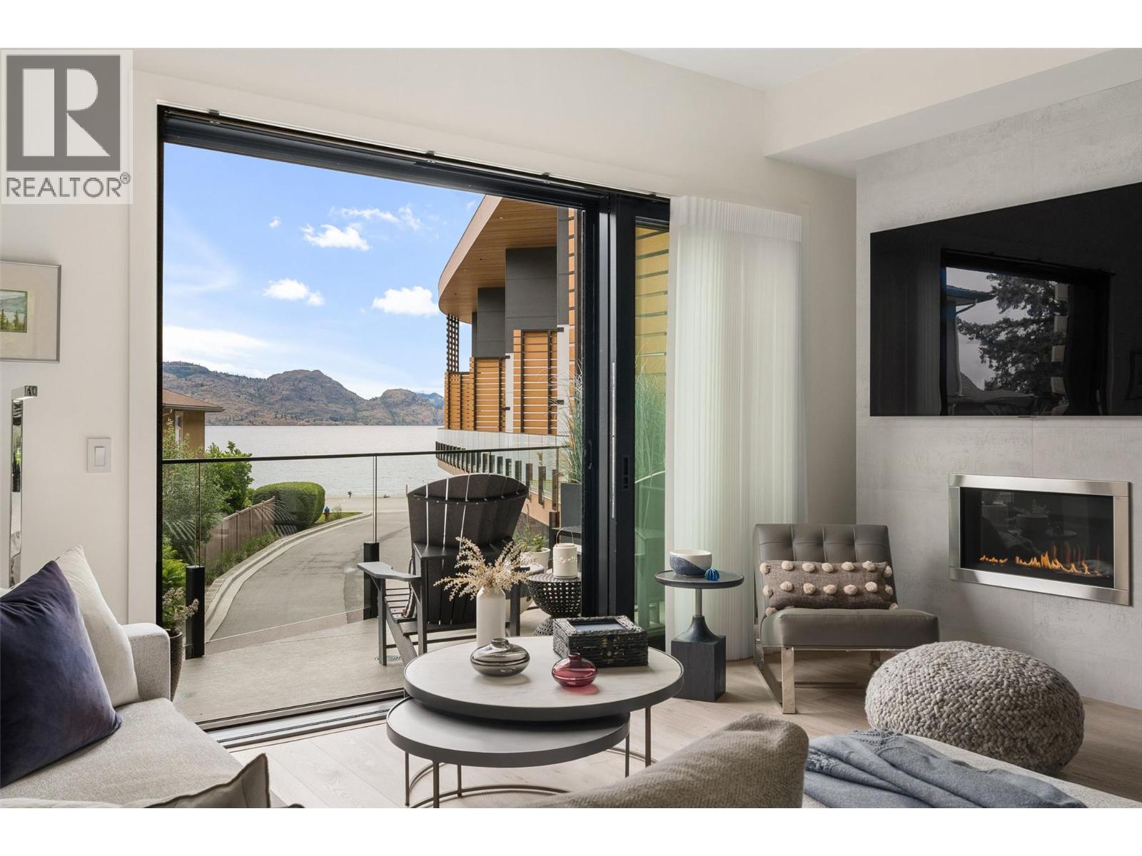 4364 Beach Avenue Unit# 7, Peachland