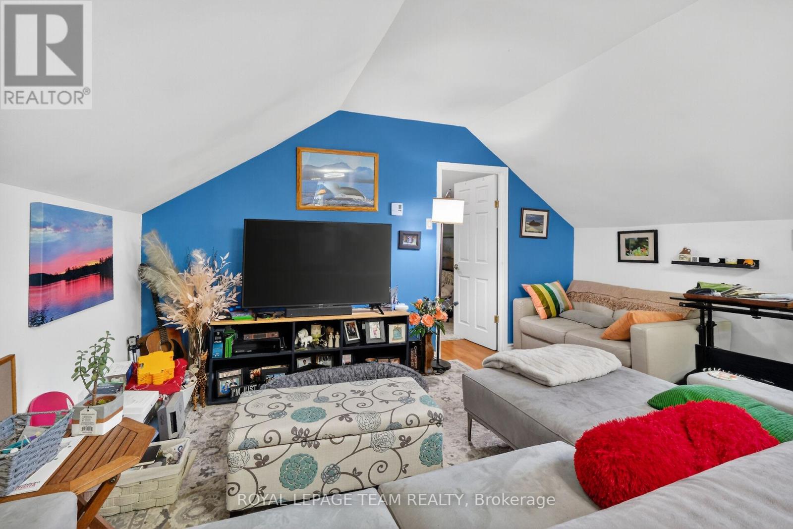 29 STEVENSON AVENUE - 23