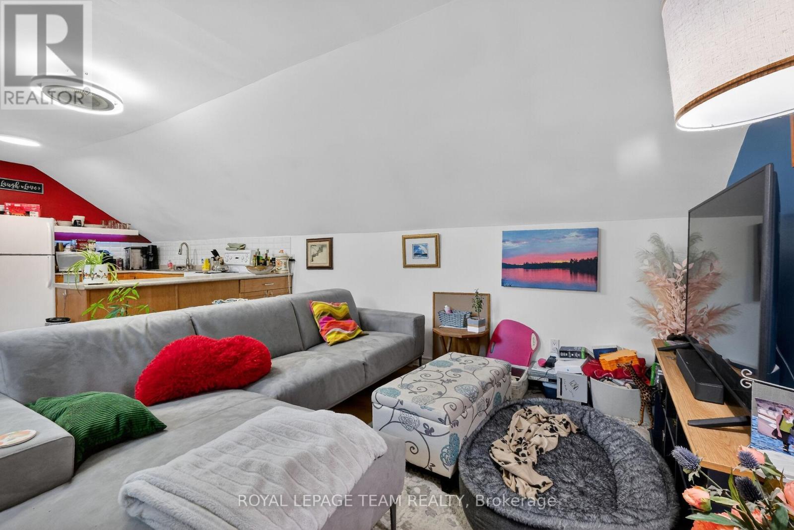29 STEVENSON AVENUE - 26