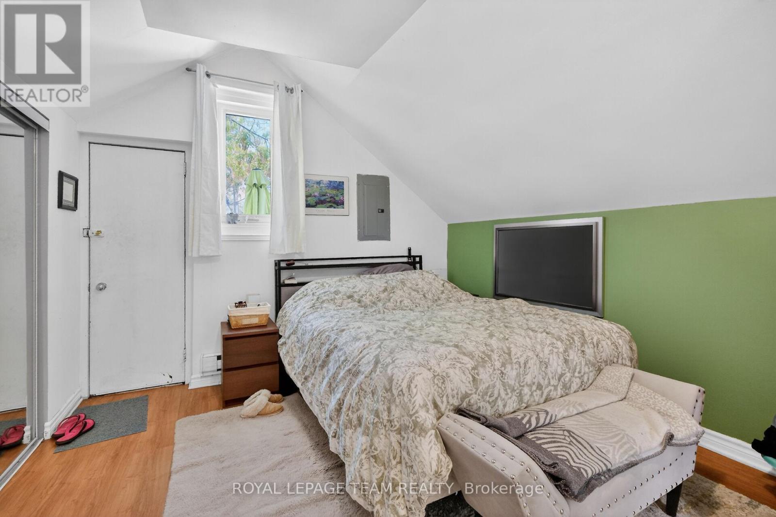 29 STEVENSON AVENUE - 30
