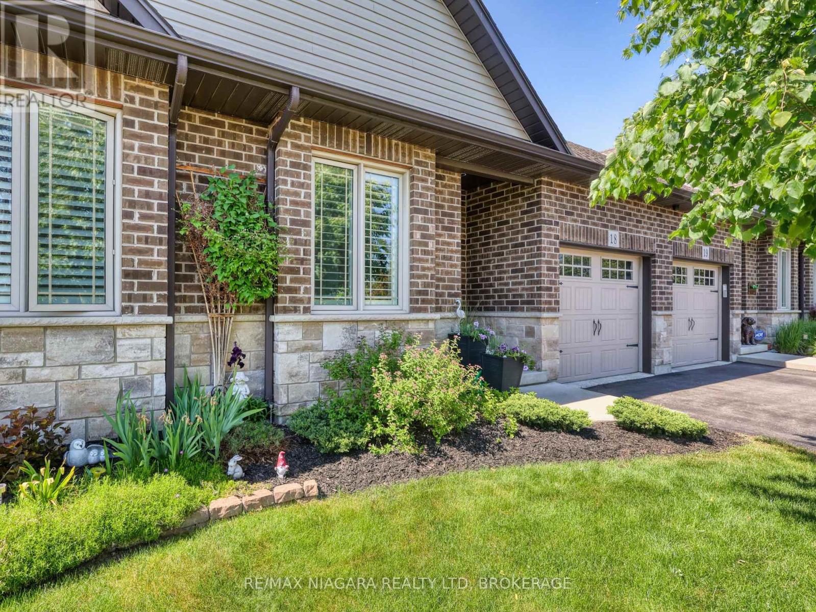 #18 9528 HENDERSHOT BOULEVARD - 4