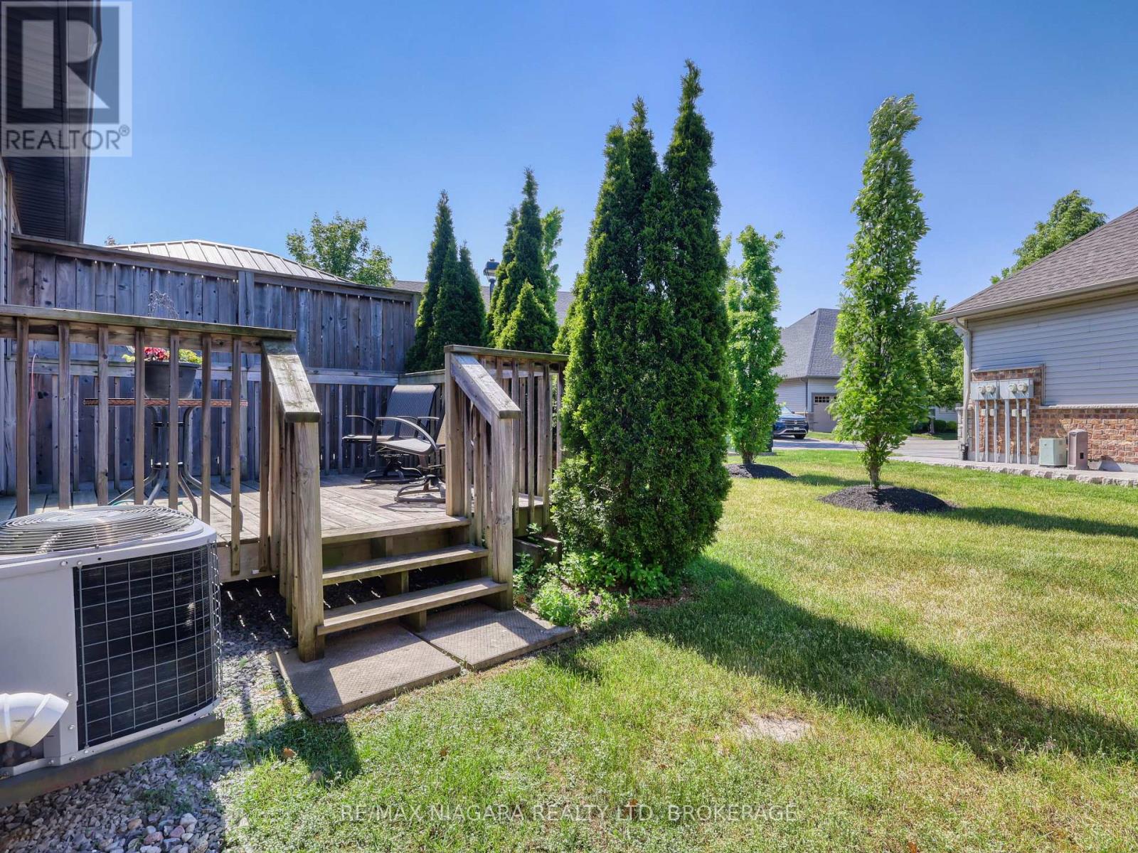 #18 9528 HENDERSHOT BOULEVARD - 8