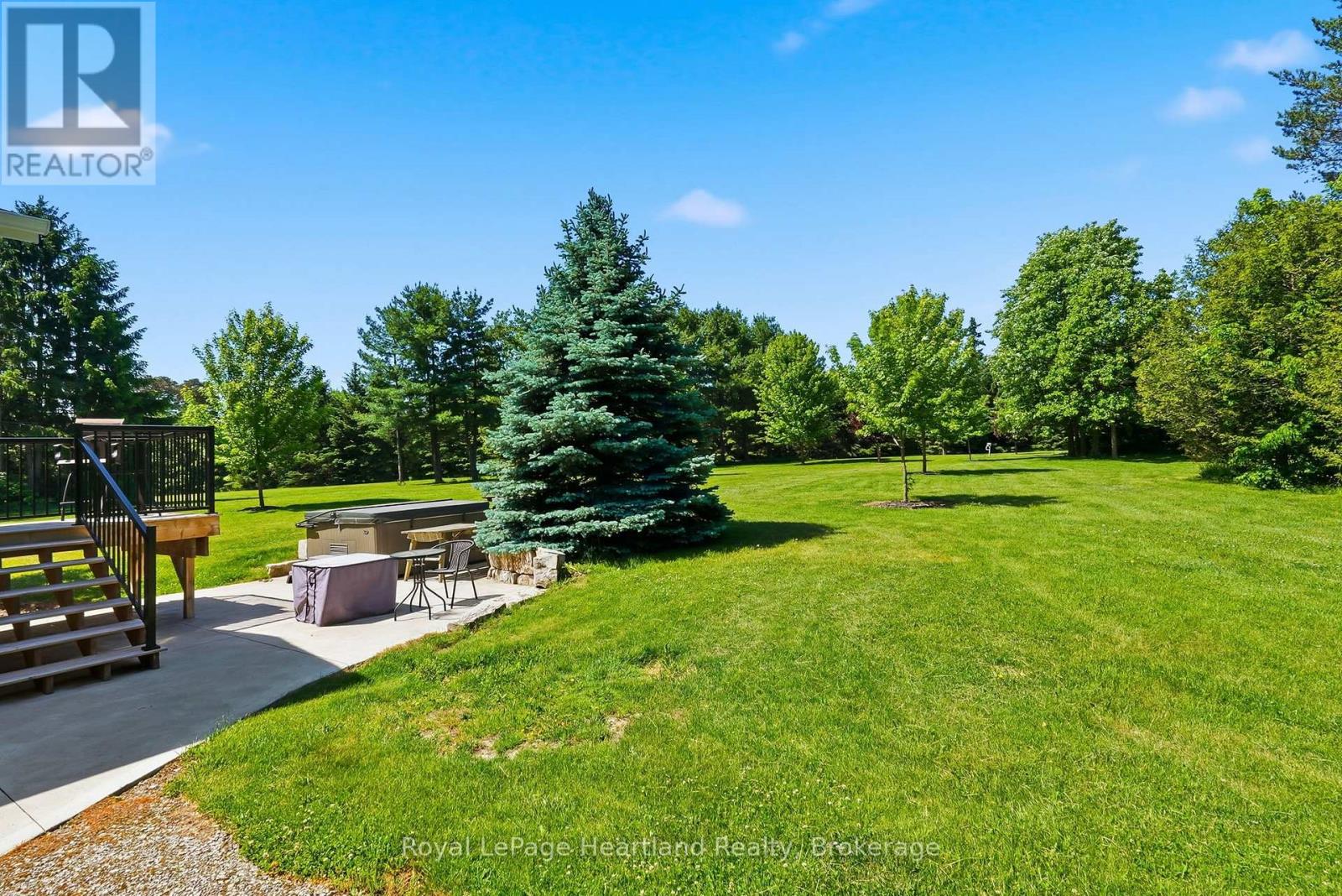 1041 HOWICK STREET - 37