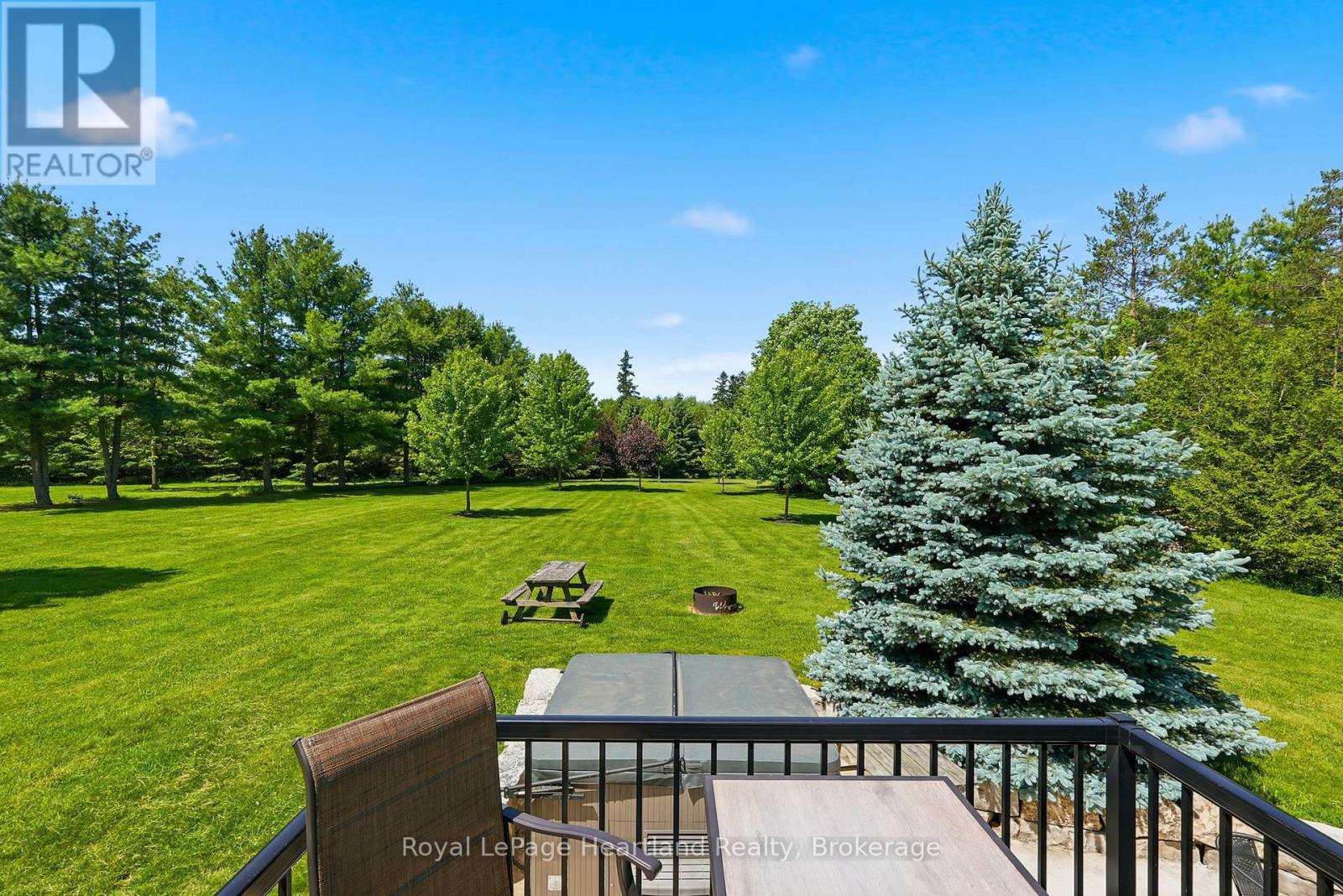 1041 HOWICK STREET - 38