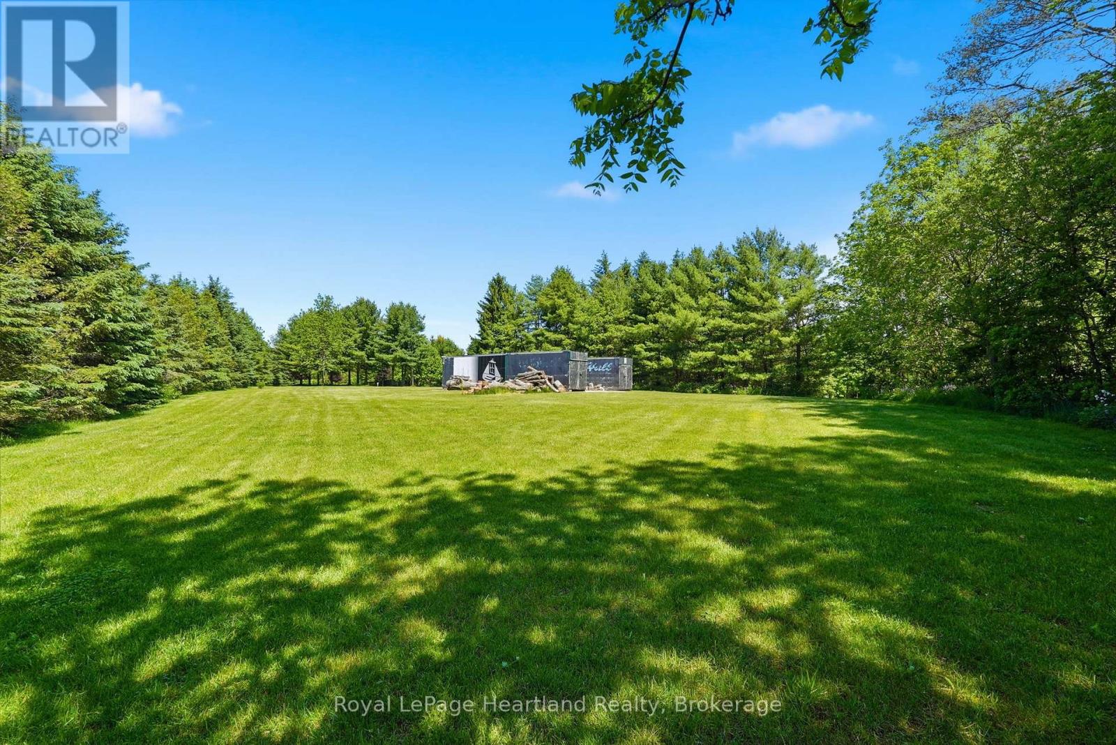 1041 HOWICK STREET - 41