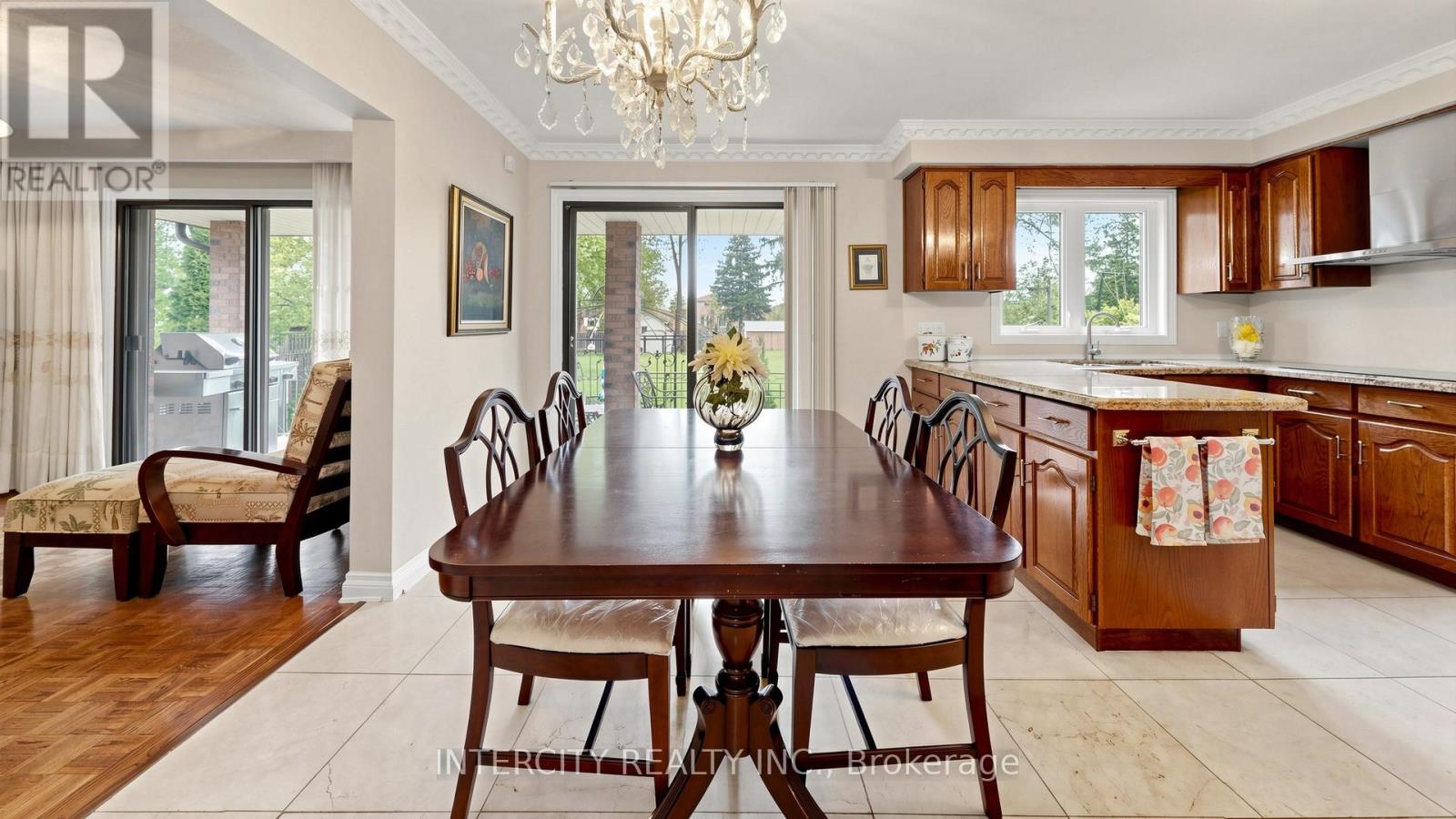 76 SPRUCE AVENUE - 14