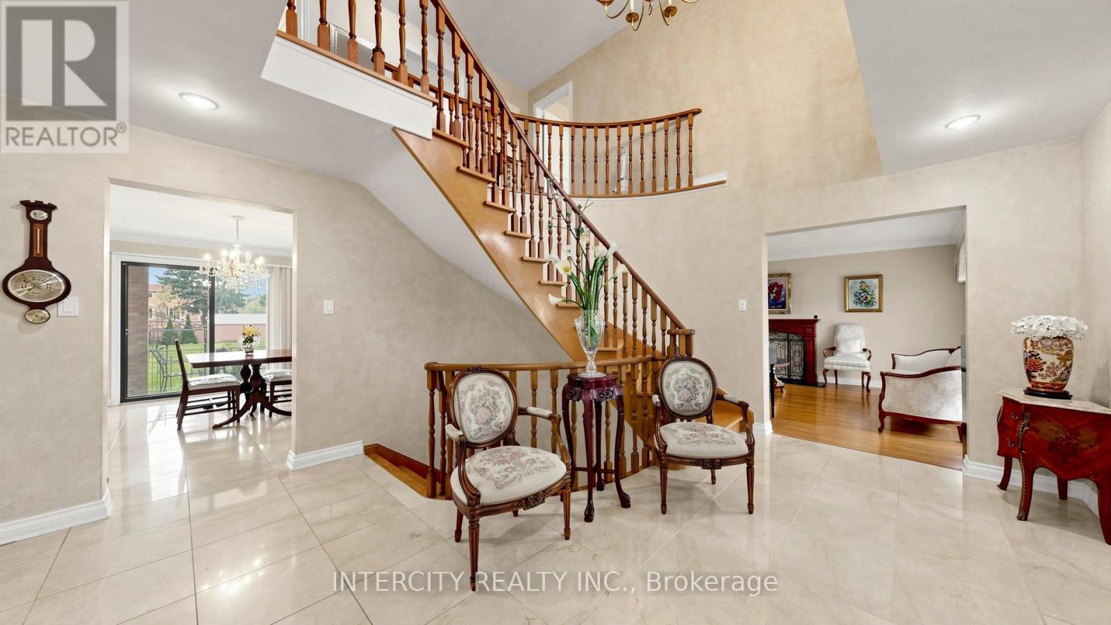 76 SPRUCE AVENUE - 25