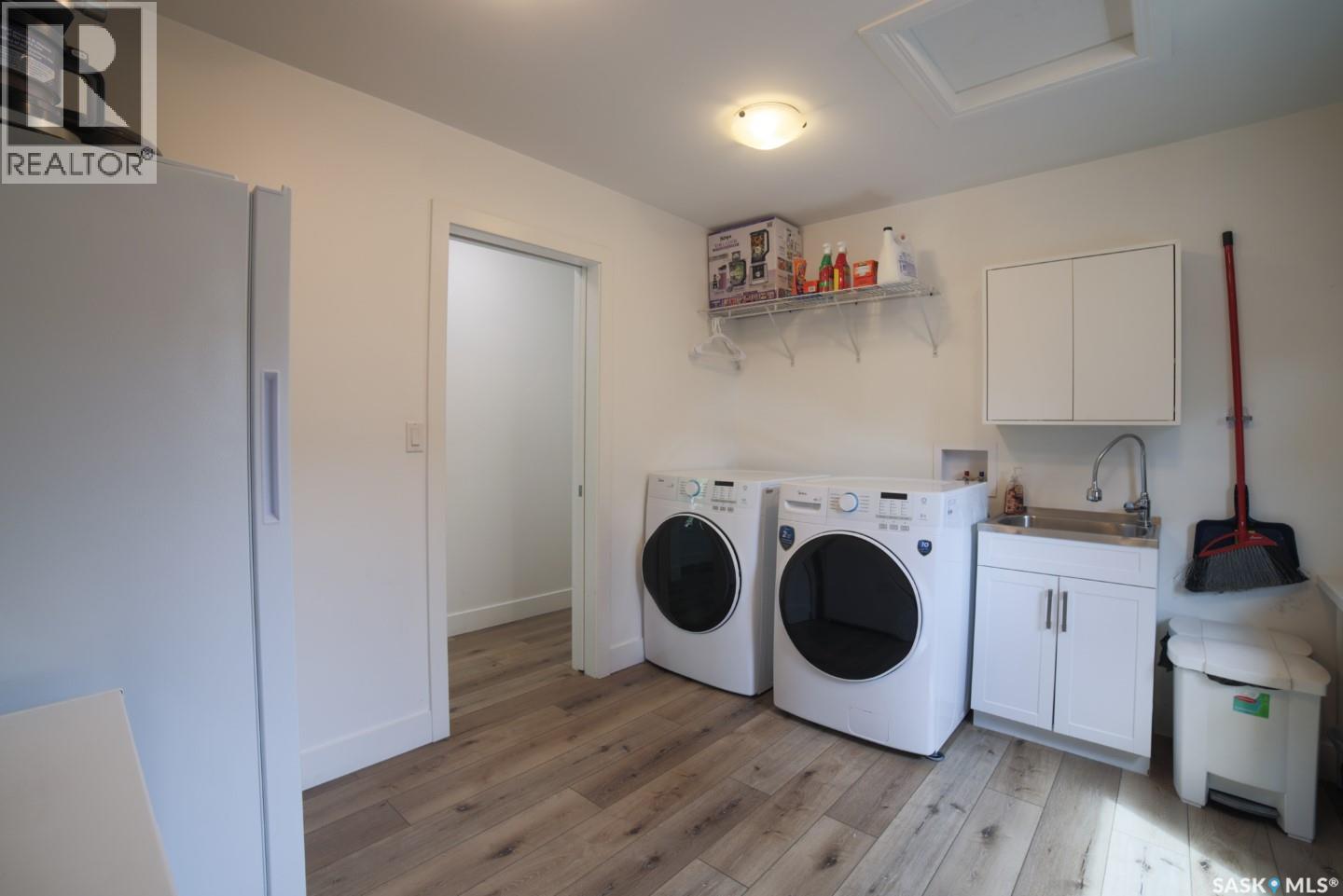 1287 Simcoe STREET — photo 19