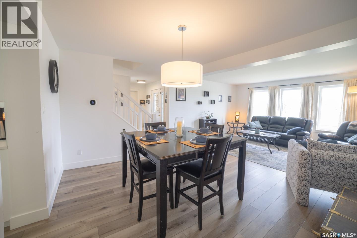1287 Simcoe STREET — photo 6